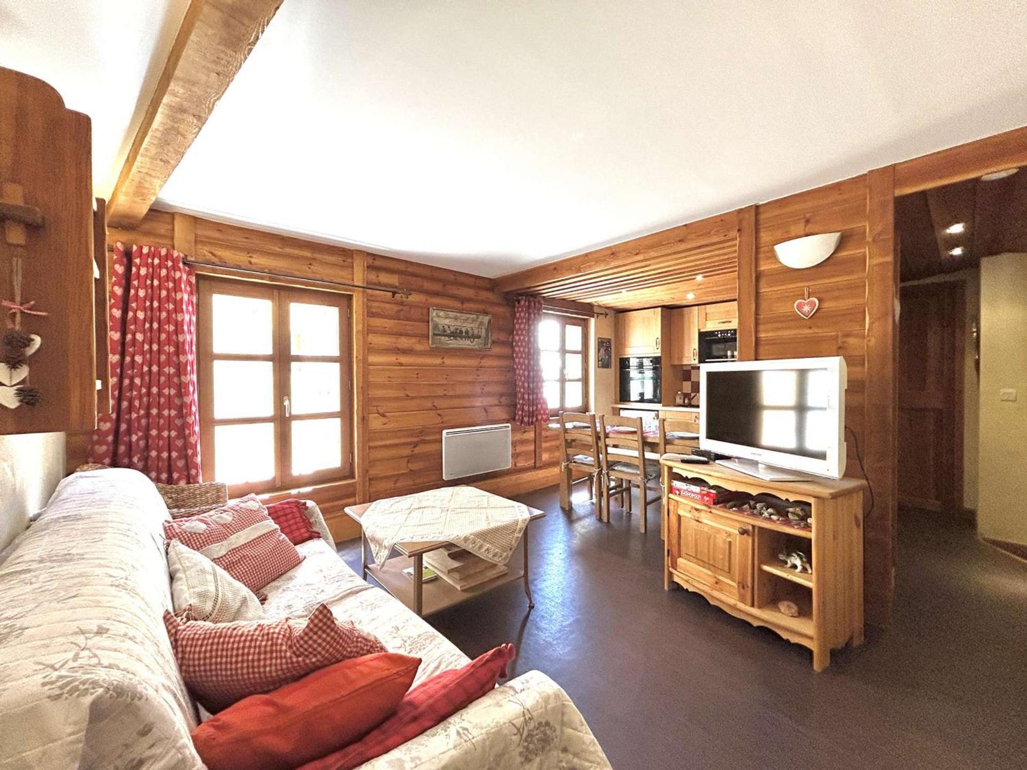 Charmant T3 Renove Au Coeur De Briancon - Ideal Pour 4, Bien Equipe, Proche Bus Et Parking - Fr-1-330C-102 Exterior photo