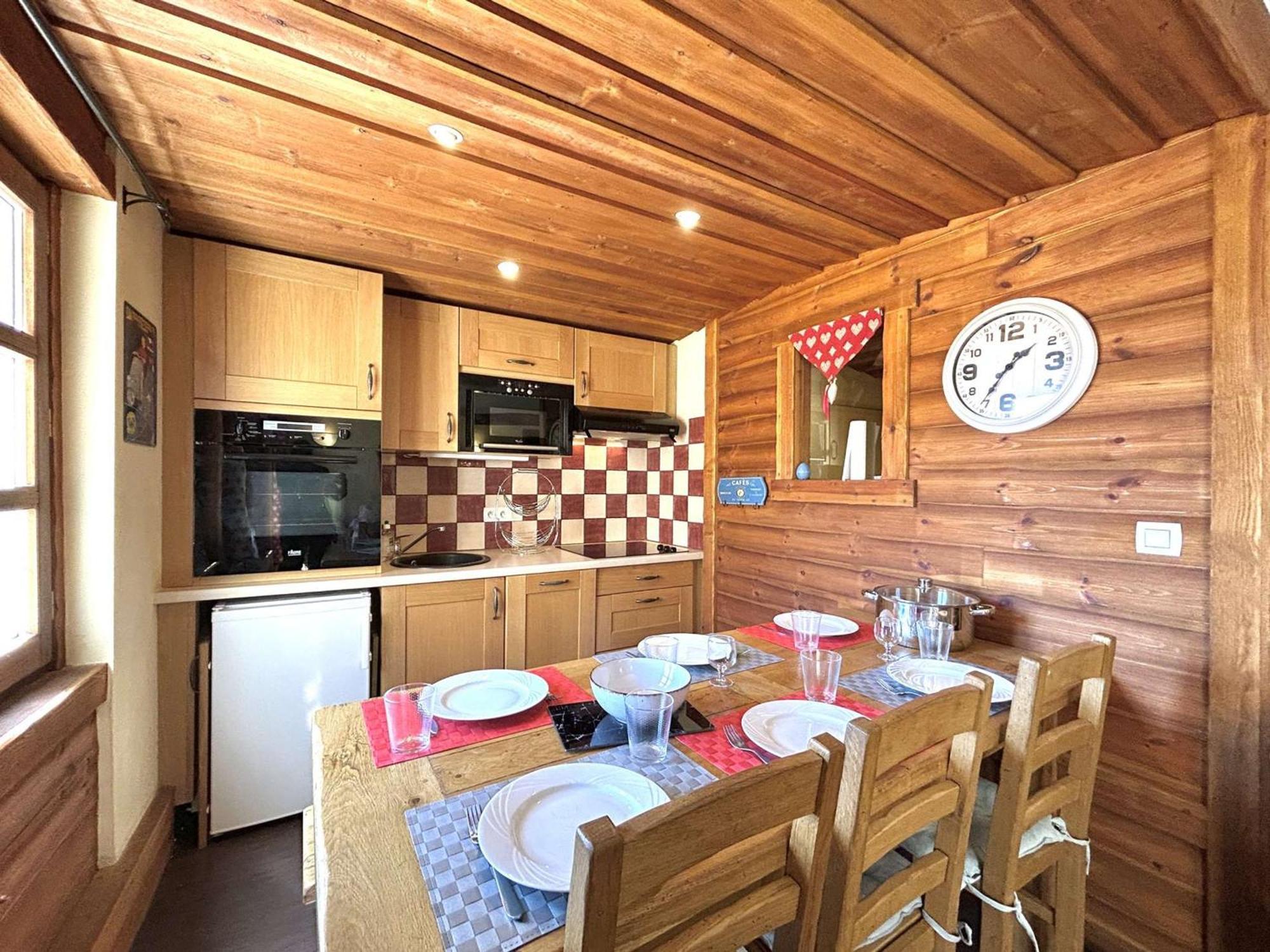 Charmant T3 Renove Au Coeur De Briancon - Ideal Pour 4, Bien Equipe, Proche Bus Et Parking - Fr-1-330C-102 Exterior photo